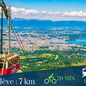 Homey Cozy - New / Centre / Balcon Privé / Proche Geneve , Annemasse France