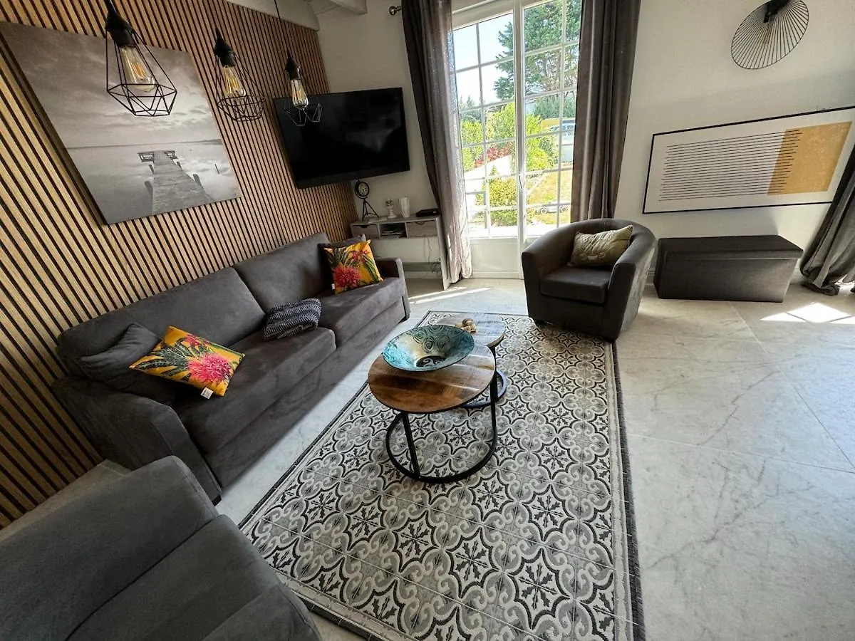 Holiday home Pors Ar Vag Villa Plomodiern