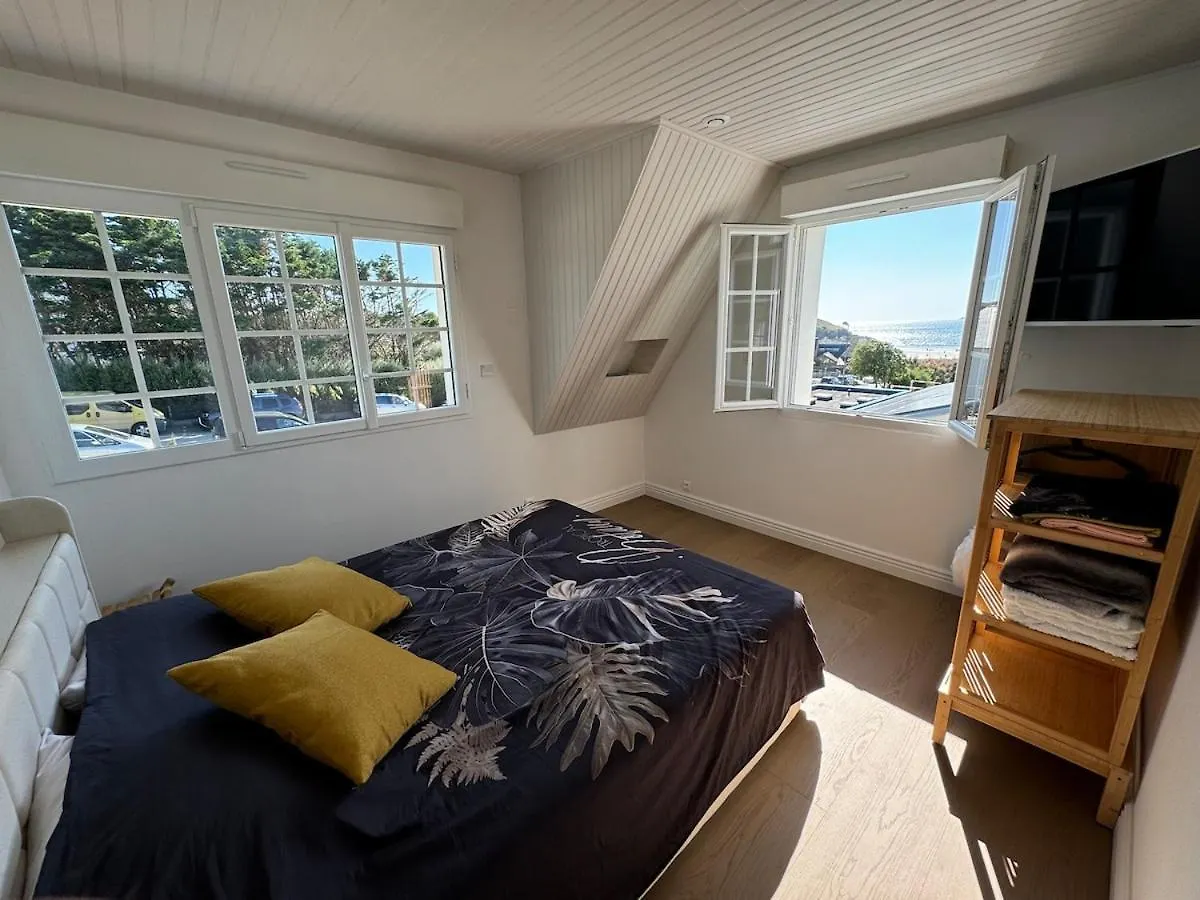 Pors Ar Vag Villa Plomodiern Holiday home